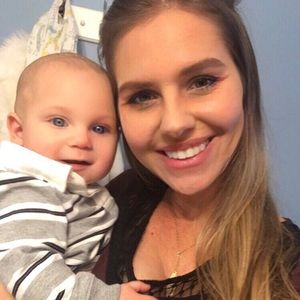 Meet your Posher, Brittney